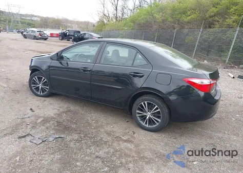 2016 Toyota Corolla Le Plus z USA, uszkodzony, nr VIN 2T1BURHE8GC687116
